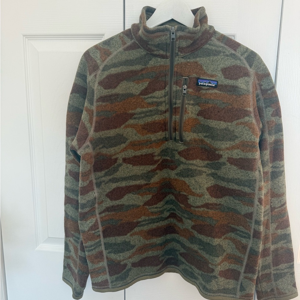 Patagonia Olive and Brown Fleece Pullover